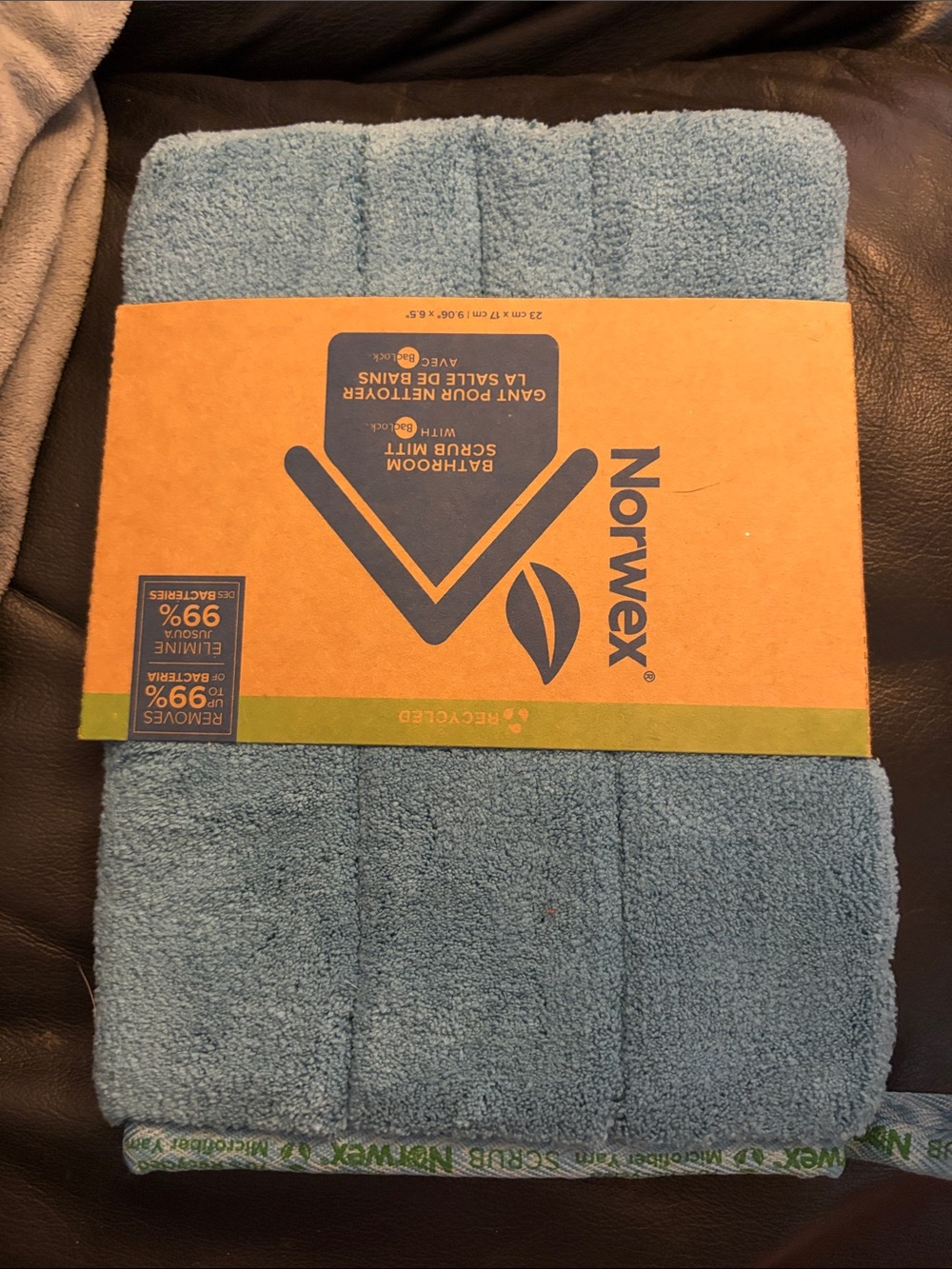 Norwex Plush Light Blue Bath Scrub Mitt
